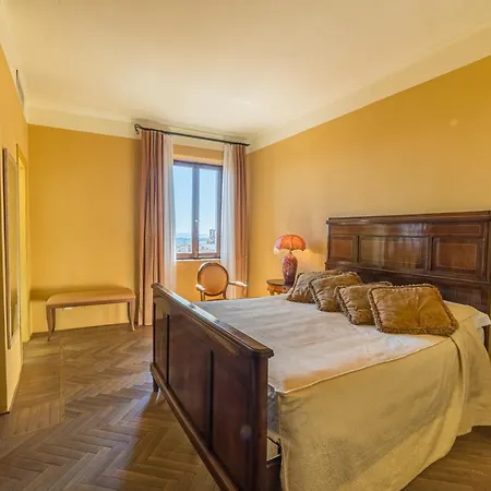La Di San Francesco Bed & Breakfast 2*