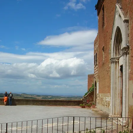 Bed and Breakfast La Di San Francesco 4*