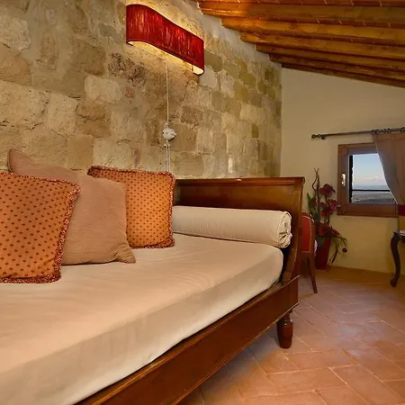 La Di San Francesco Bed & Breakfast 2*