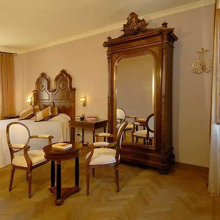 La Di San Francesco Bed & Breakfast 2*